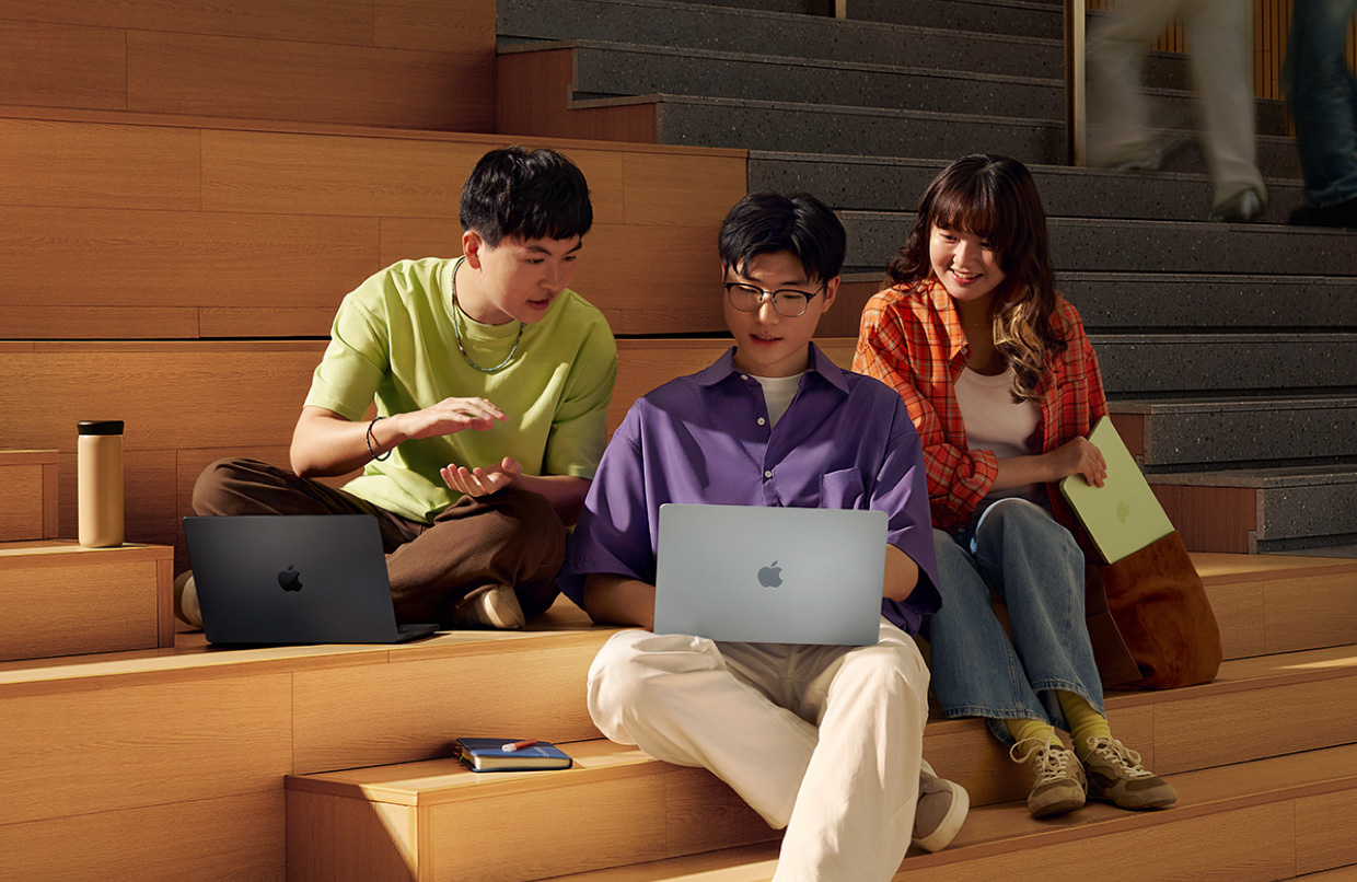 学生使用 Mac 学习